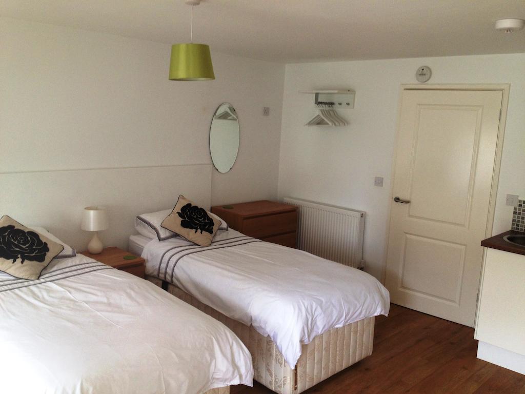 Elm Tree Farm Accommodation Milton Keynes Kamer foto